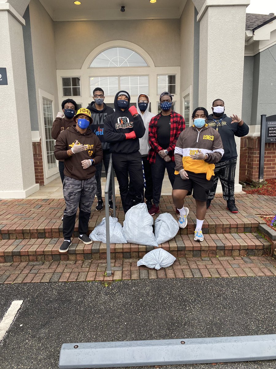 GSU.Iotas_ZX ⚡️🐎 tweet media