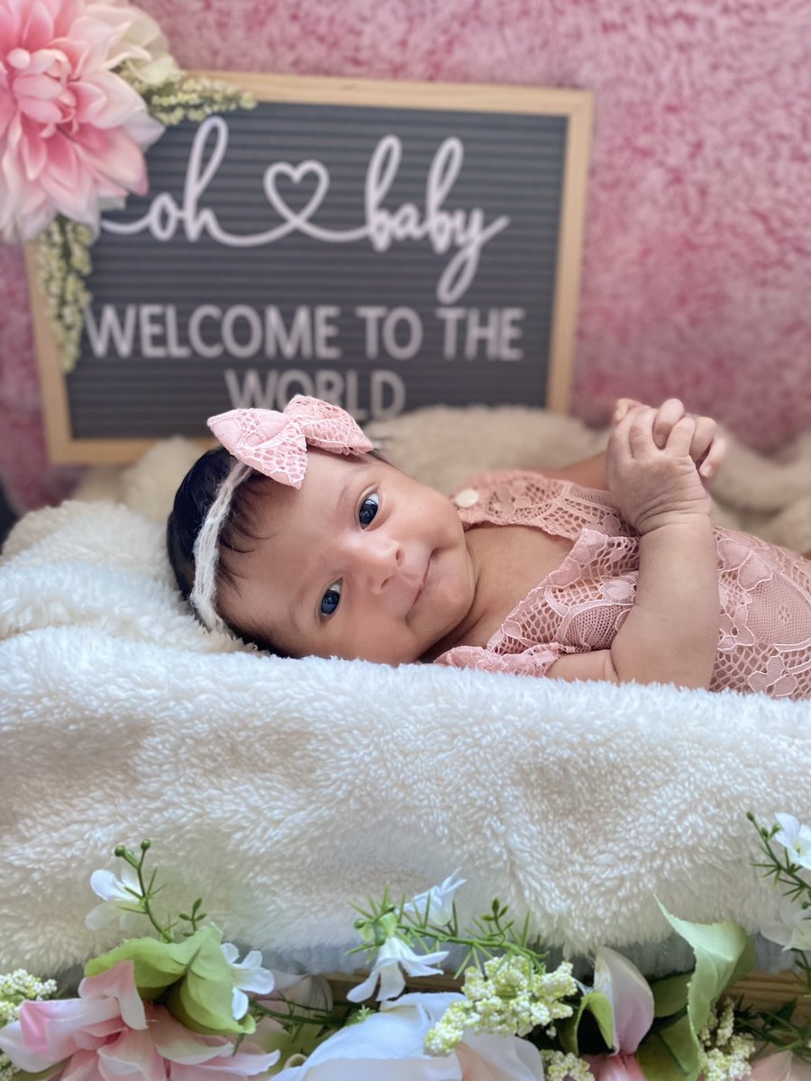 Fatima_mtz43's tweet photo. Feliz mes princesa! 💞
You will forever be my little baby 💗🥺 https://t.co/a9yiKSem9O