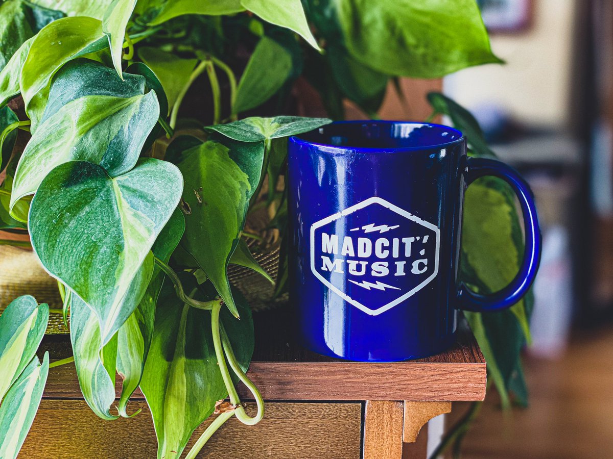 chelseywisco's tweet photo. Coffee tastes better on Saturdays πΏ https://t.co/ih6L6C4whr