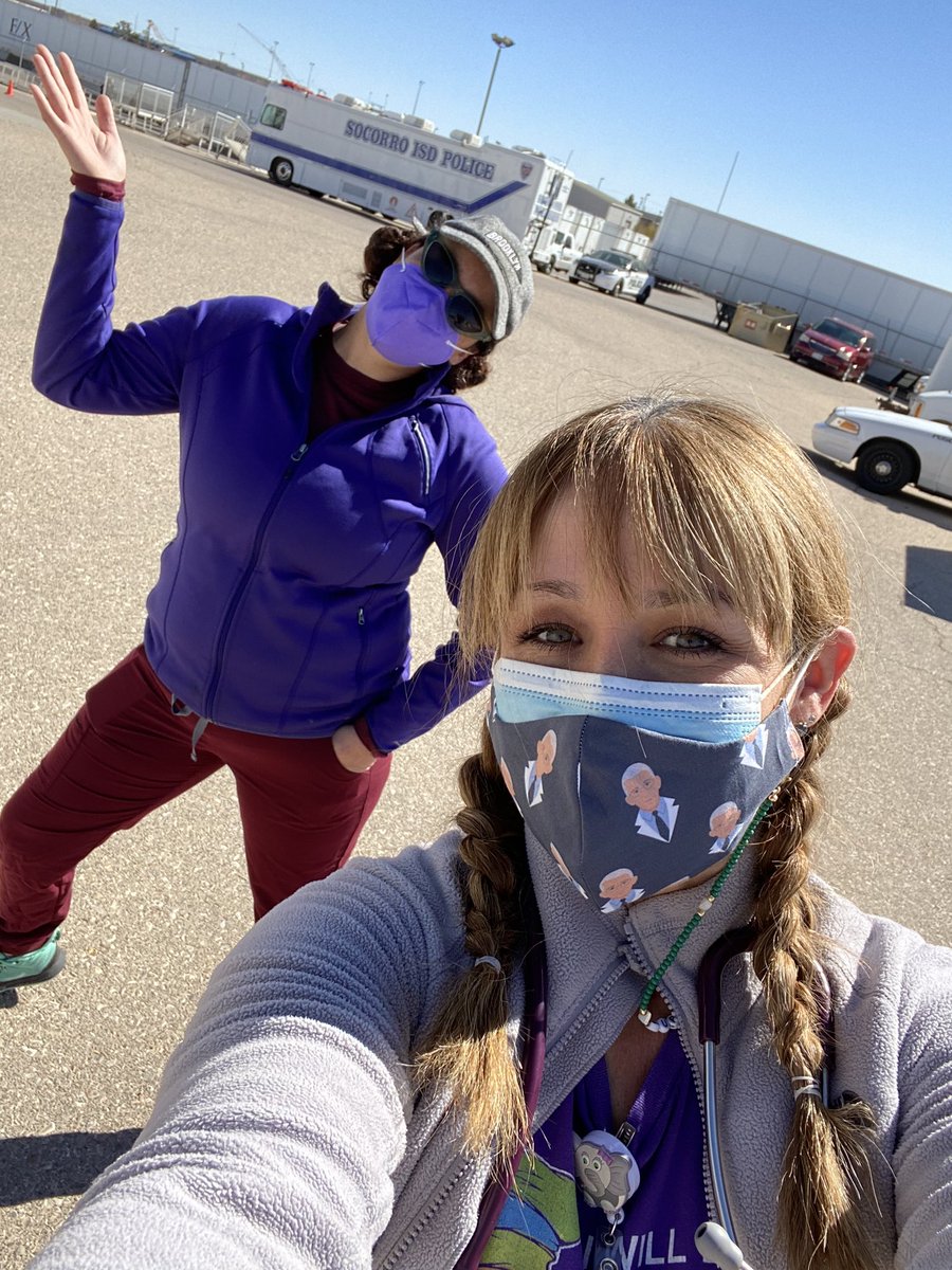 MRuedaRN's tweet photo. Day 3 on this beautiful Saturday. More dose #2 vaccines given and observation w/ @immunizeelpaso So grateful for this partnership w/ #TeamSISD & seeing fellow #SISDnurses getting their vaccines Today is a great day @JVarela_AMS @Rmadrid_ADM @CMaldonado_ADM https://t.co/s9saDTvc9z
