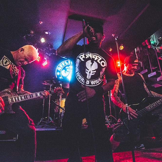 Powerflo_LA's tweet image. Bring it.