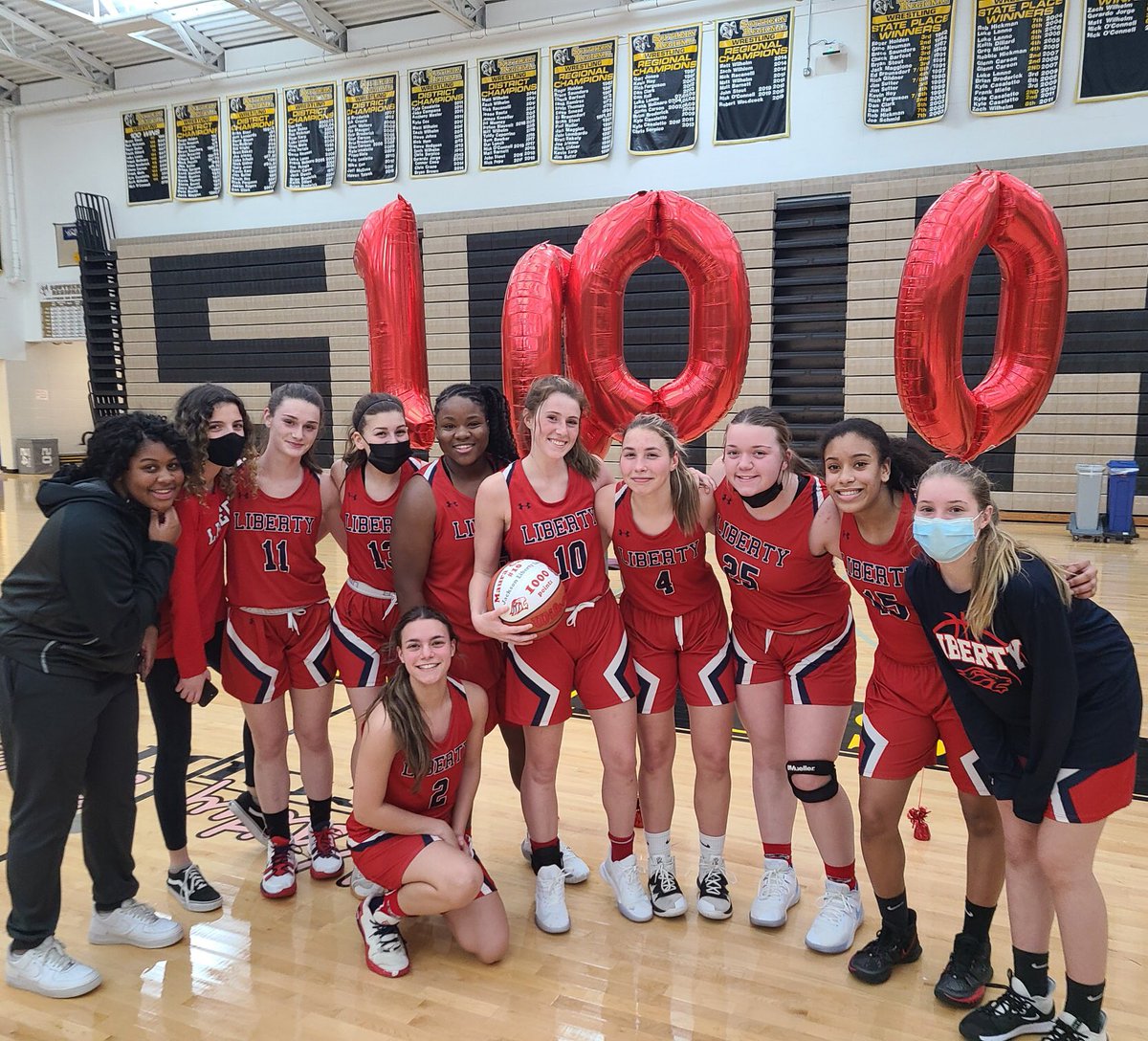 Liberty_Bball's tweet photo. We are excited to congratulate Maura Carney &amp; Ashleigh Tavaska. Congrats to Maura for making school history and being the first female to hit 1,000 pts. Congrats to Ashleigh for receiving the National Girls &amp; Womens in Sports Day Award &amp; being named Decembers Athlete of the month https://t.co/xDcoIBinju