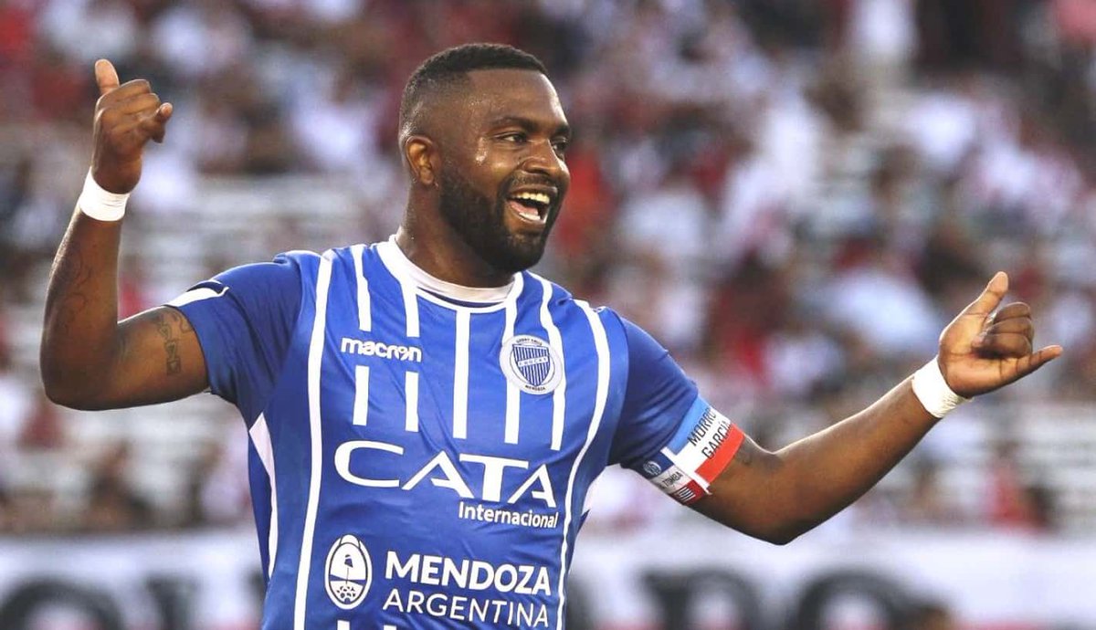 GFSportUy's tweet photo. Cuando perdemos la calma por un resultado deportivo y lo primero que hacemos es insultar o discriminar en redes sociales a un jugador, nos olvidamos que detras de cada uno de ellos hay una persona. ¡Seamos responsables! #QEPD Morro https://t.co/KxnltwuvJF
