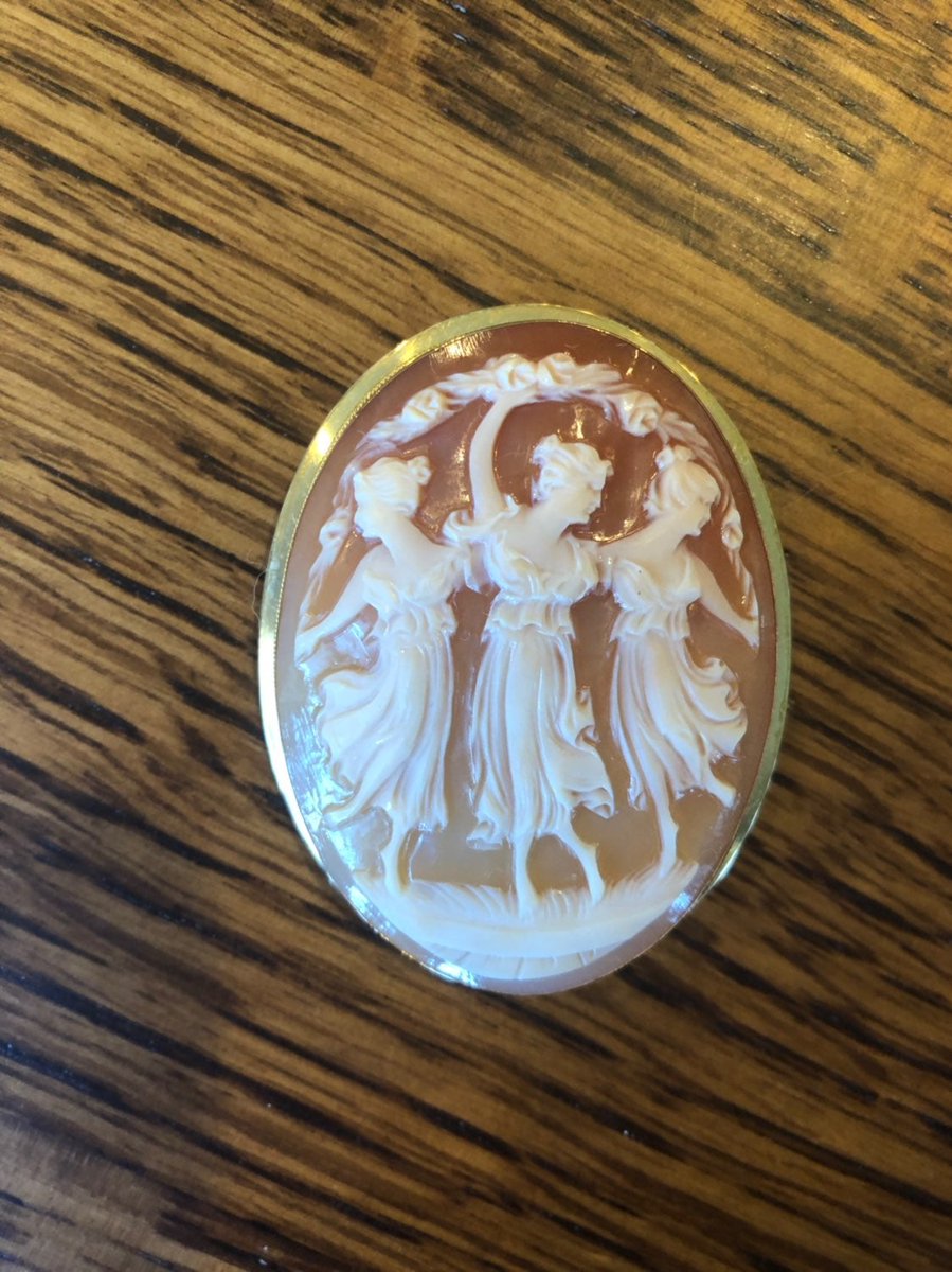 intotheblack2's tweet photo. @lulu_clemons  Sparkle buck theory for you. It's the Norn's not mephisto working with Agnes. Her cameo brooch is of the 3 fates/graces and now they have 1000 souls to suck the life out of. Connects everything back to an Age of Ultron deleted scene and connects the Loki series? https://t.co/uYoYlw3JUe