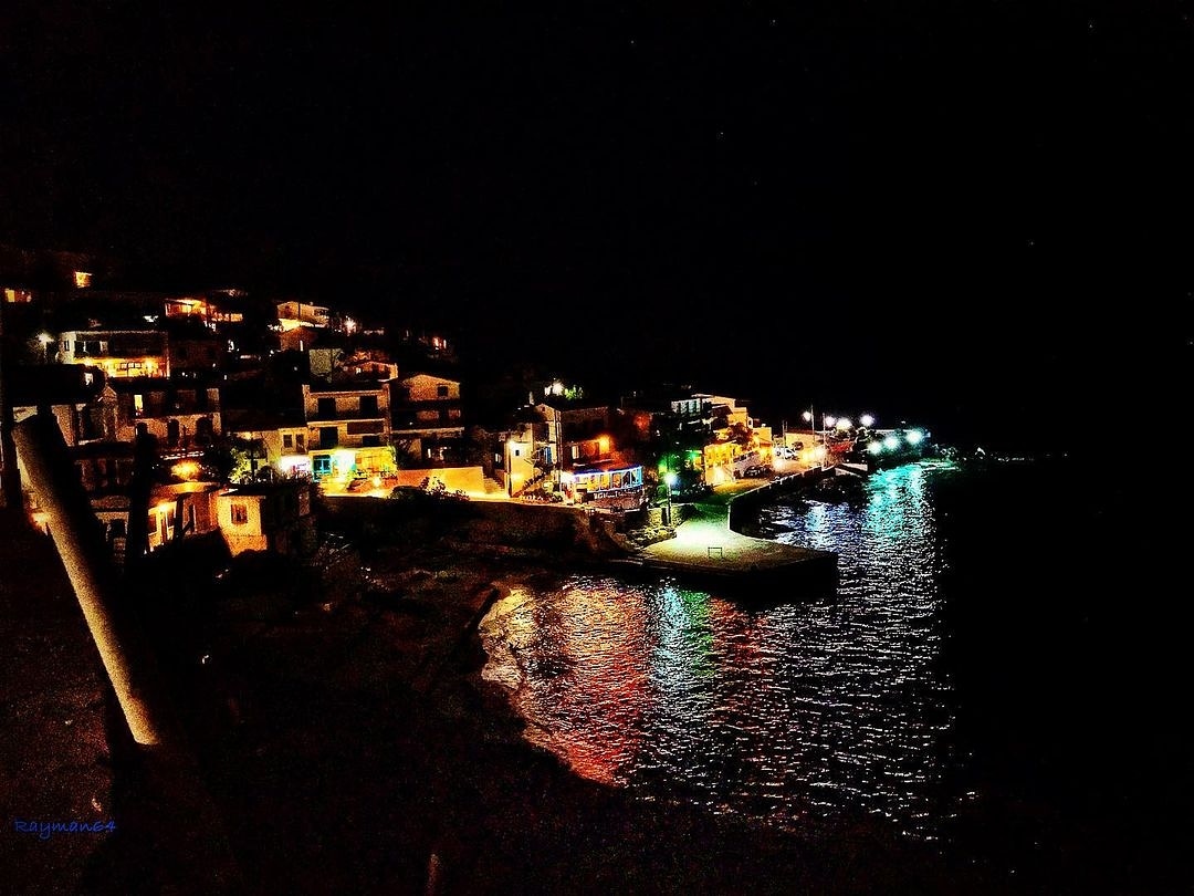 visitikaria's tweet photo. Armenistís, Ikaria, Greece
📸 @ray_o_vision_by_rayman64
Remembering back to our Greek Summer 2019 and the amazing time we had on Ikaria.
Armenistís at night. 
#ικαρία #οικογένεια #φιλοι #αγαπη #hdr_captures #top_pics #worldcaptures #beach #expectamiracle #igersgreece #greece_best https://t.co/rYXi1mQhBU