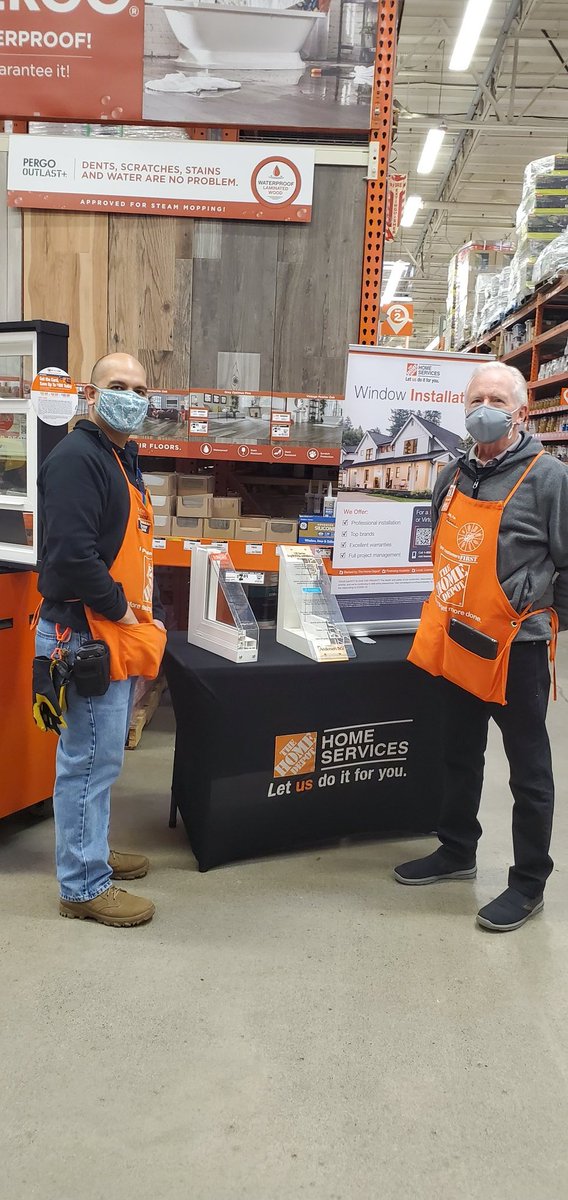 Dennis doing a quick PK with ASM John <a href="/4004/">4004</a> this morning- a great partnership. <a href="/y_atonna/">Yvette Atonna</a> <a href="/pieratt_ryan/">Ryan Pieratt</a> <a href="/gcarter2741/">Carter Geoff</a>