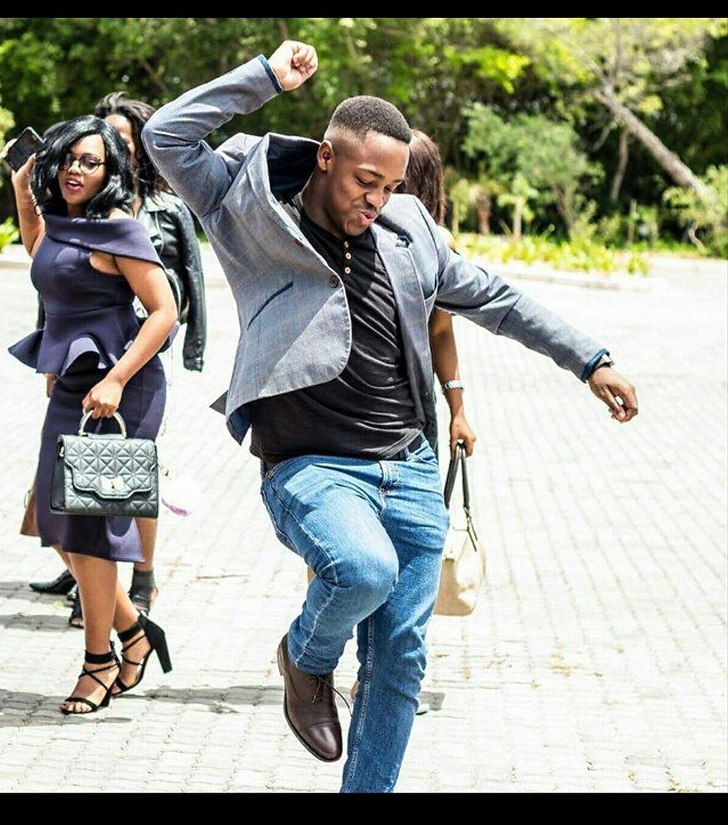 RealBroseff's tweet photo. #ThePlug #ThePlugBattle
#TheVistoVibes tune in to @Yfm right now...
Cc @SirMjovisto ππππ₯π₯π₯π₯aaah ntwana πππππ https://t.co/xKdVBZqzWY