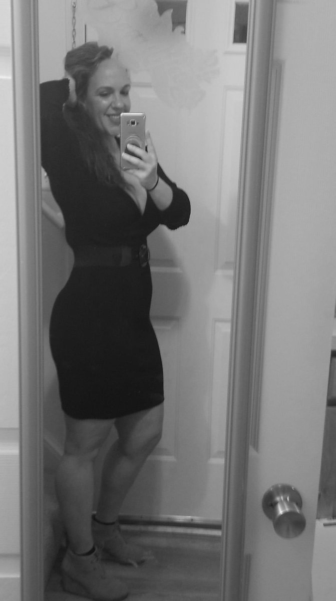 These are the bodies of women who are failing HT/WT, over BF% due to the outdated standards set by the Army. ACFT=muscle gain=busting tape.  @16thSMA  @ArmyChiefStaff