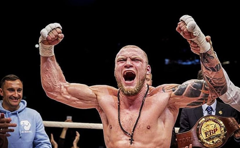 chegscott209's tweet image. I spoke to the “Lion”, Ricards Bolotniks (@LionBolotnik 🇱🇻), who enjoyed a year to remember, winning the LHW @MTKGlobal #GoldenContract.

Reflecting on a tumultuous childhood, the kid from Riga talks about the future and dealing with local fame. #boxing

boxing-social.com/features/ricar…