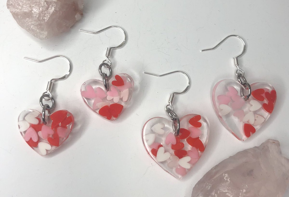 FlowerOwl_'s tweet photo. lovers collection available at 1pm pst TODAY!! stay tuned for this super cute update!❤️🤍💗 https://t.co/fLorDhLOPP