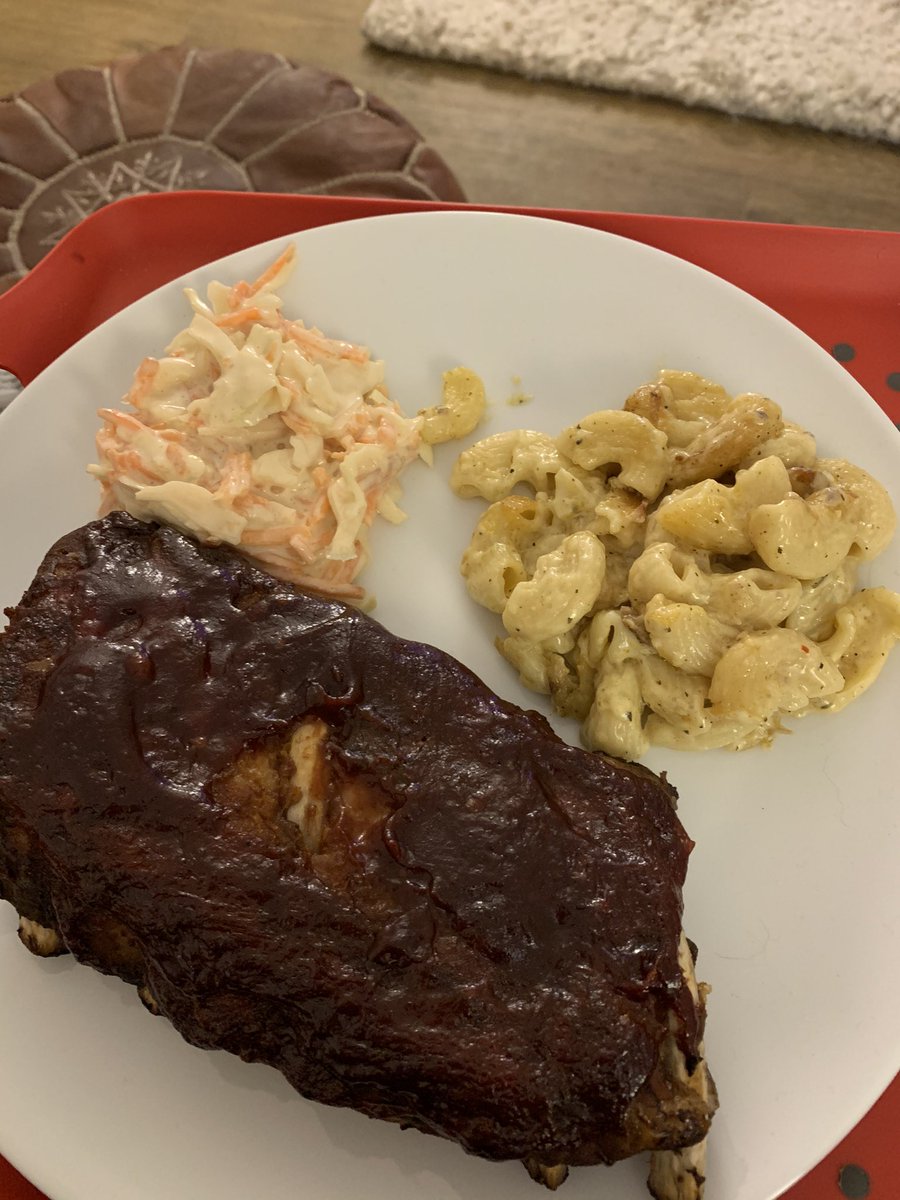 jemmaythomas's tweet photo. Outstanding #kapowribs #allthemeat #meatsweats https://t.co/MajcZelveP
