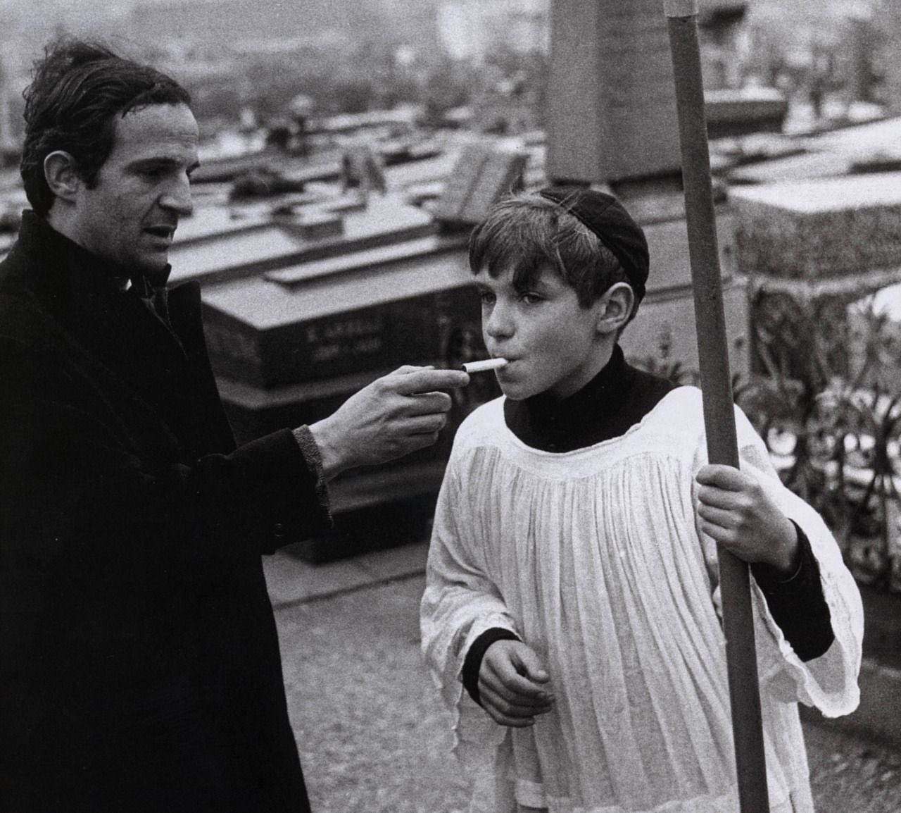 «Film lovers are sick people».

Happy Birthday, François Truffaut! 