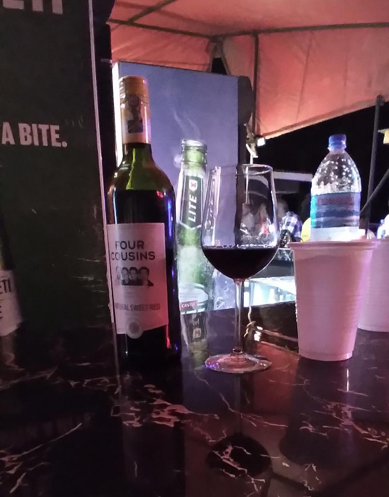 ThatNigger85's tweet photo. Vile natafuta usingizi wa siku nzima ya Kesho sasa just after church , the night is still young π₯
#TheLifeofChawa
#CodeSwitched https://t.co/wREQemHqA3