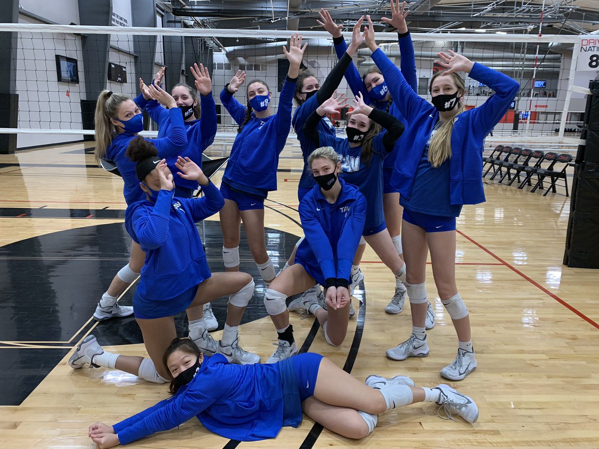 TAVVolleyball's tweet photo. #TAV18Blue advances to the #AVCQualifier 18 USA Gold Bracket tomorrow! #GoTAV https://t.co/ApiWdB5gKE
