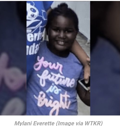 QueenVLion1's tweet photo. #ChloeBrown #MajestyRiley #KarMynnGaines #HazanaAnderson #MaliakaTaylor #MauriceTaylor #QuawanCharles #SadeekClarkHarrison #MylaniEverette #KennedyMaxie #AlyseWilliams #AvaWilliams #AshantiRiley #ProtectBlackChildren 👑 #SayTheirNames 👑 #BlackLivesMatter https://t.co/otHzRqGCXU