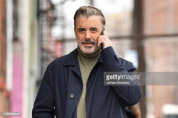 GettyVIP's tweet photo. It’s ‘William Bishop’ Not ‘Mr. Big’ as actor Chris Noth films a scene on the set of 'The Equalizer' in Patterson, New Jersey.
More 📸 #ChrisNoth 👉 https://t.co/UOGY4zRkBZ
#Equalizer  #TheEqualizer  #MrBig https://t.co/crsEWbCPfO