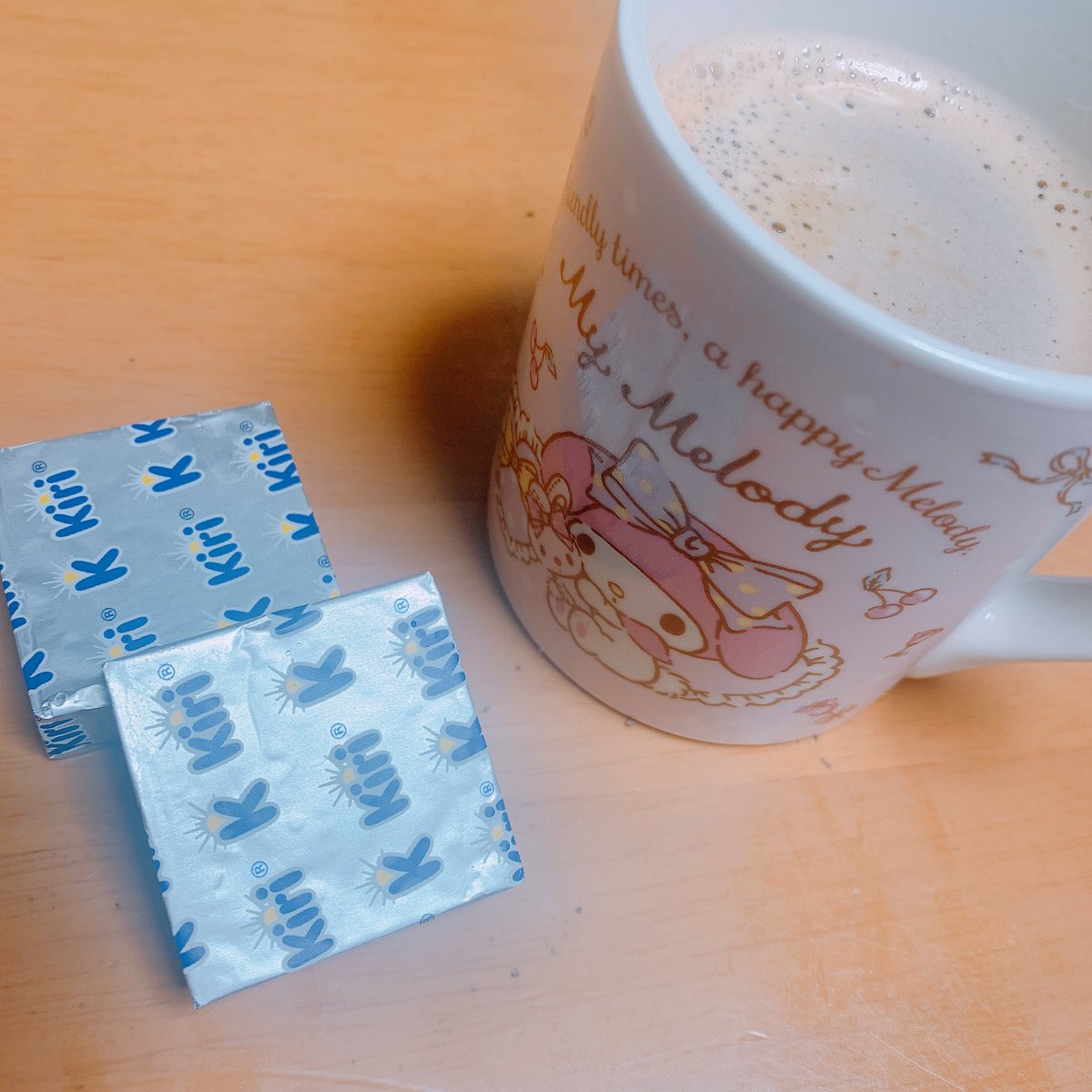 黄泉 2 7 日勤 起床 体重 55 6kg 前日比 0 9 スタートから 1 3kg 体脂肪率 25 5 前日比 1 5 スタートから 1 5 昨日一昨日とさぼったツケが 休み 実家だと太るね 今日は一人暮らしのお家戻るから ストイックに とりあえず朝はチーズと