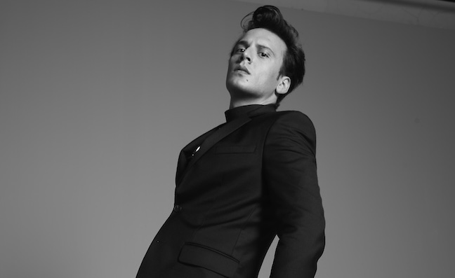 Warner Turkey and Dogan Music plot global breakthrough for Turkish pop star Edis musicweek.com/talent/read/wa…