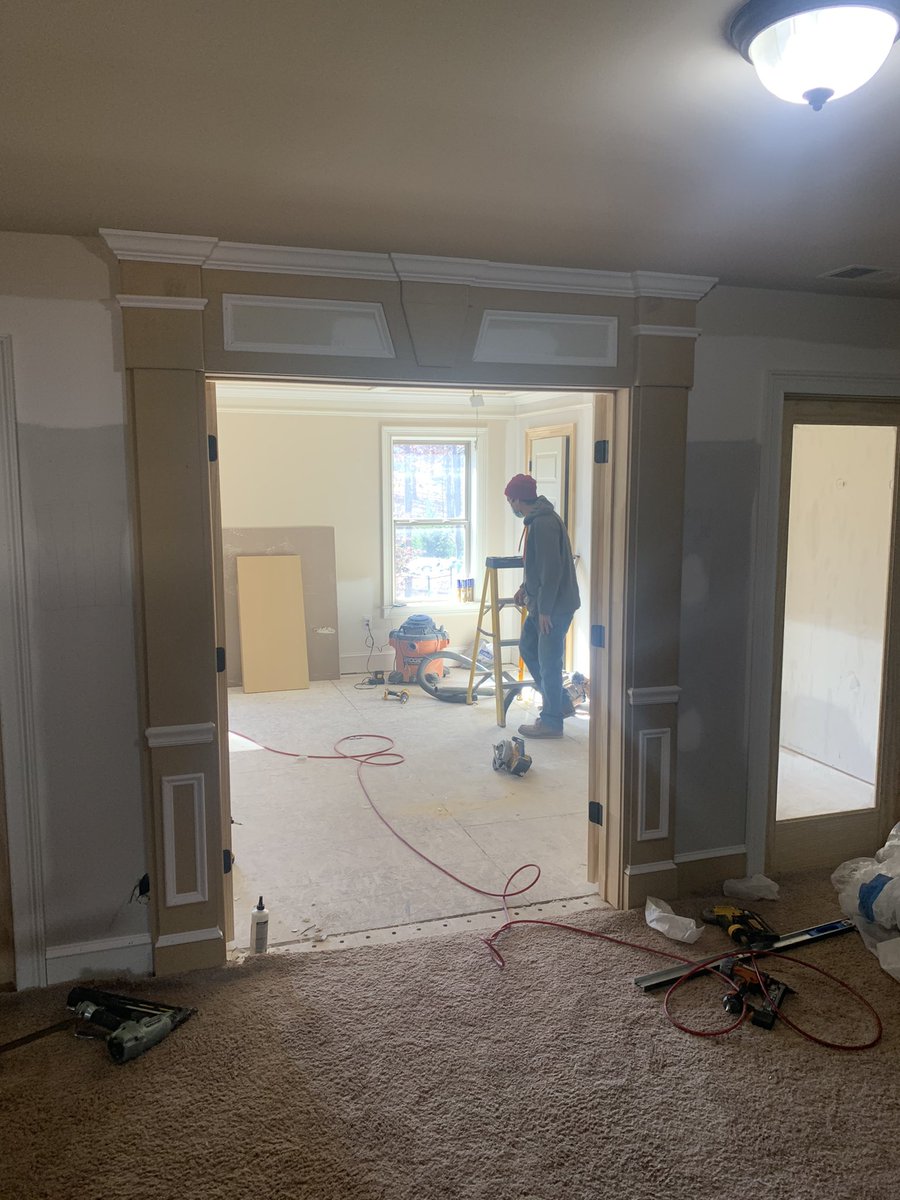10_Built's tweet photo. Home office buildout https://t.co/NKdzv4PX37