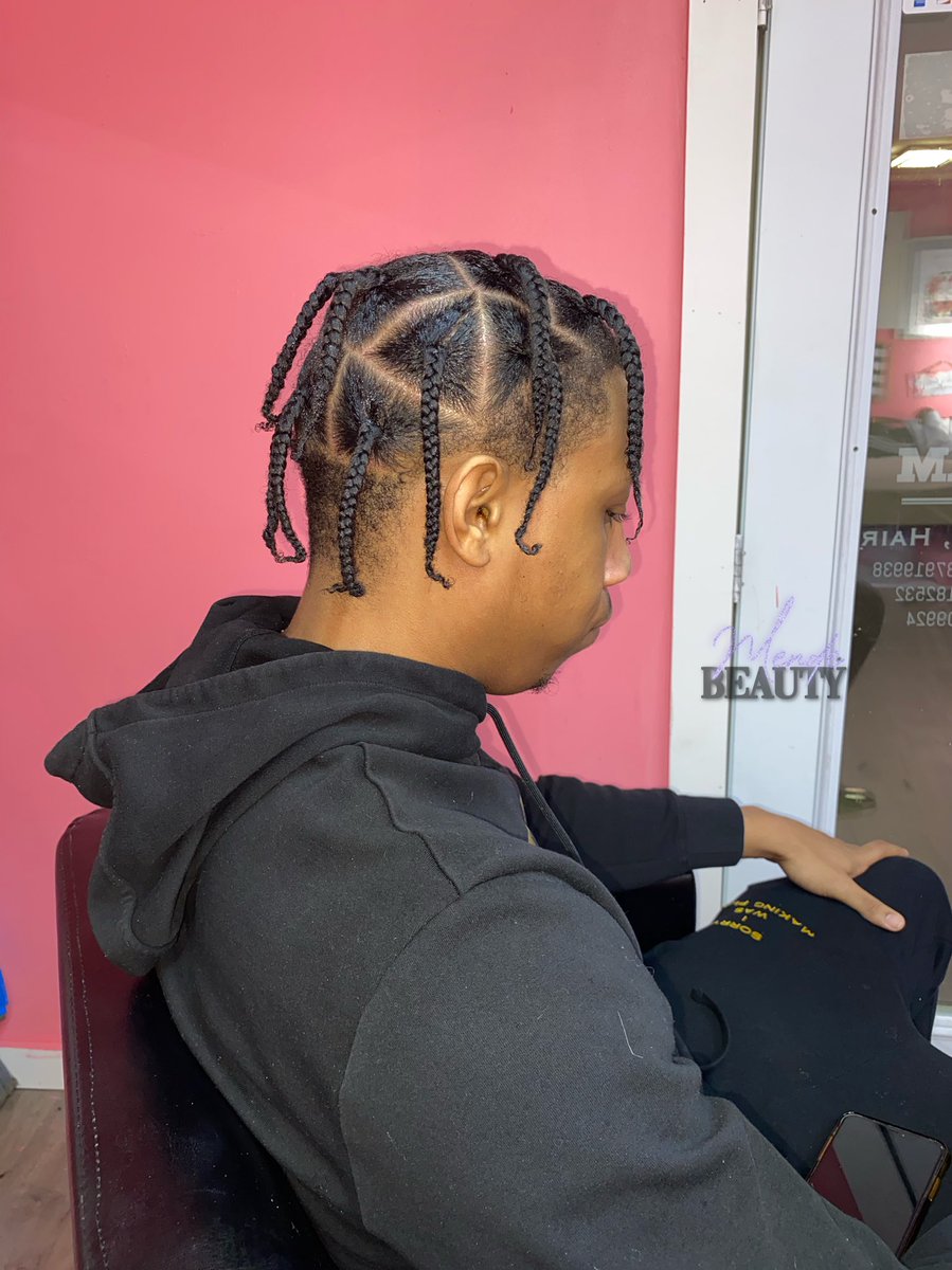 mendebeaut's tweet photo. Menโs Natural Braids โจ Link in bio to book
#naturalhair #atlanta #atlantahairstylist #retwist #dallas #miamistylist #makeupartist #esthetician #explorepage #downtown #BlackOwnedBusiness #braids #minklashes #vegan #locs #BlackOwned #wigs #braids https://t.co/c0W6ilIddV