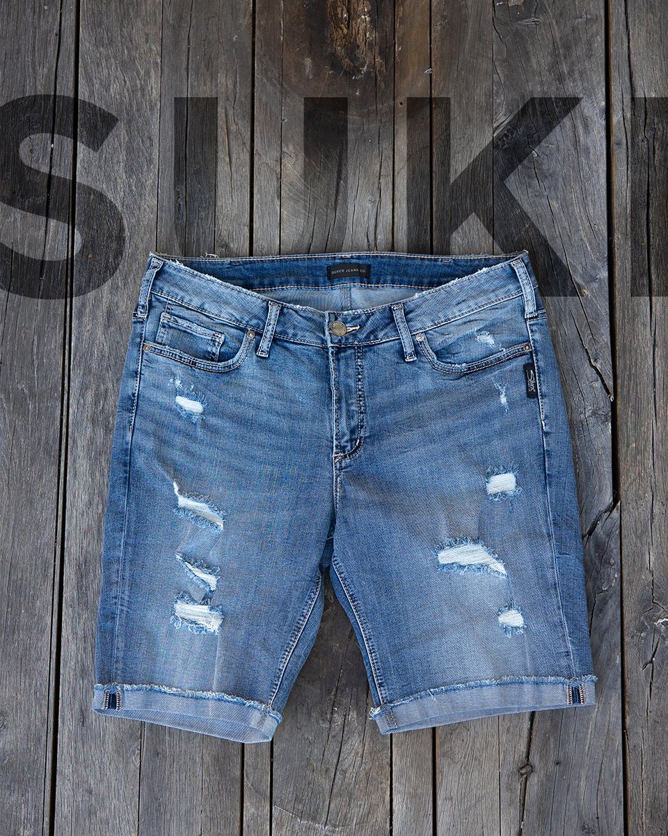 silverjeansco's tweet photo. When you wanna slip into some vintage appeal right off the rack.
Get a sneak peek at our new Sun Shop at https://t.co/tZJ2N4FKG0. #silverjeans #springshorts #shorts #denimshorts #jeanshorts #destroyeddenim https://t.co/AMGZ1D5V6m
