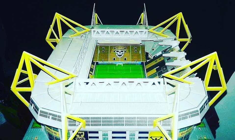 Estadios3DChile's tweet photo. Gente, llego stock! Signal Iduna Park (2), Wembley, Stamford Bridge (2), San Siro, Azteca, Old Trafford y Anfield. $22.000 c/u. Entregas en Rancagua y envíos por pagar por starken los martes y viernes! https://t.co/WXLlGZLEn1