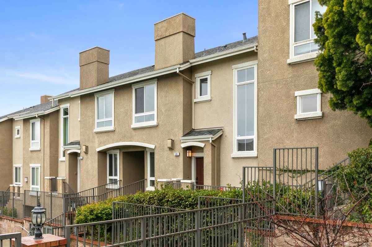 hoa_score's tweet image. New HOA Score™ for Lancaster Gate in San Jose. MLS ML81828262 - 548 King George Avenue. See score details here: hoa-score.com/associations/c… #HOAScore #SanJose #LancasterGate