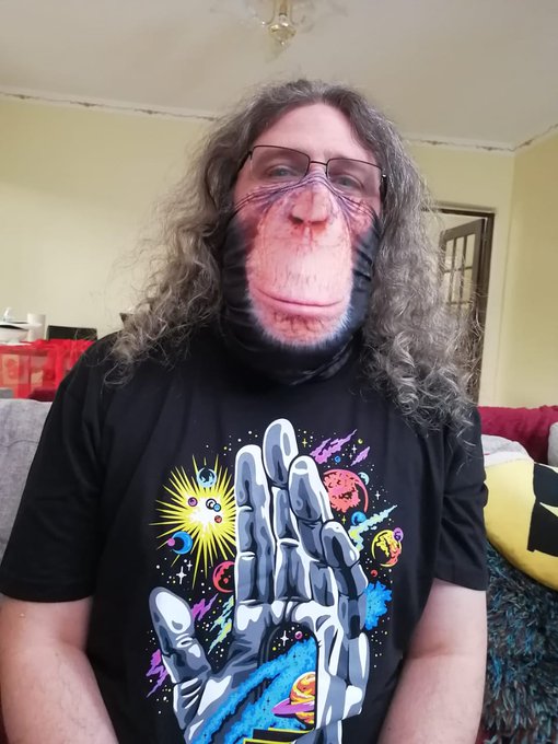 New facemask so i can freak people out while social distancing https://t.co/NdoWIkrOtC