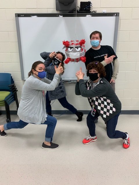 6th grade team at MCMS thanks Shelby County Public Schools for providing the opportunity to get our vaccines! ⁦@MCMSpartanAP⁩ ⁦<a href="/MCM_Principal/">Donna Jones Hocker</a>⁩ ⁦<a href="/angrfisk/">Annie Fisk</a>⁩