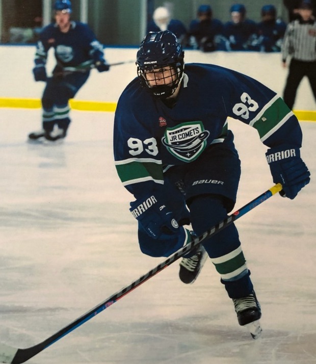 Congrats to former @JSWhalers John Gutt, now member of the Utica Jr. Comets, for being named to the <a href="/USPHL/">USPHL</a> NCDC All-Star Team. Nice going John!