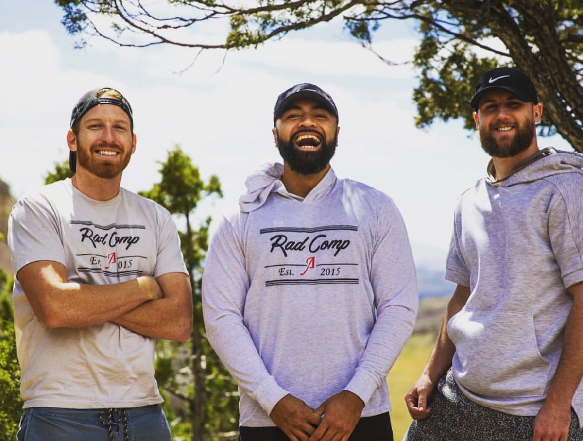 Did you finally see something you've always wanted to or what <a href="/TinoTuaila/">Tino Tuaila</a>?? 🤣 #radmvmnt #radcompany #outdoors #keepitwild #optoutside #travelstoke #hiking #climbing #camping #mountains #fitness #mx #mtb #freeride #bmx #skate #longboard #scoot #wakeboarding #surf #boating #scuba