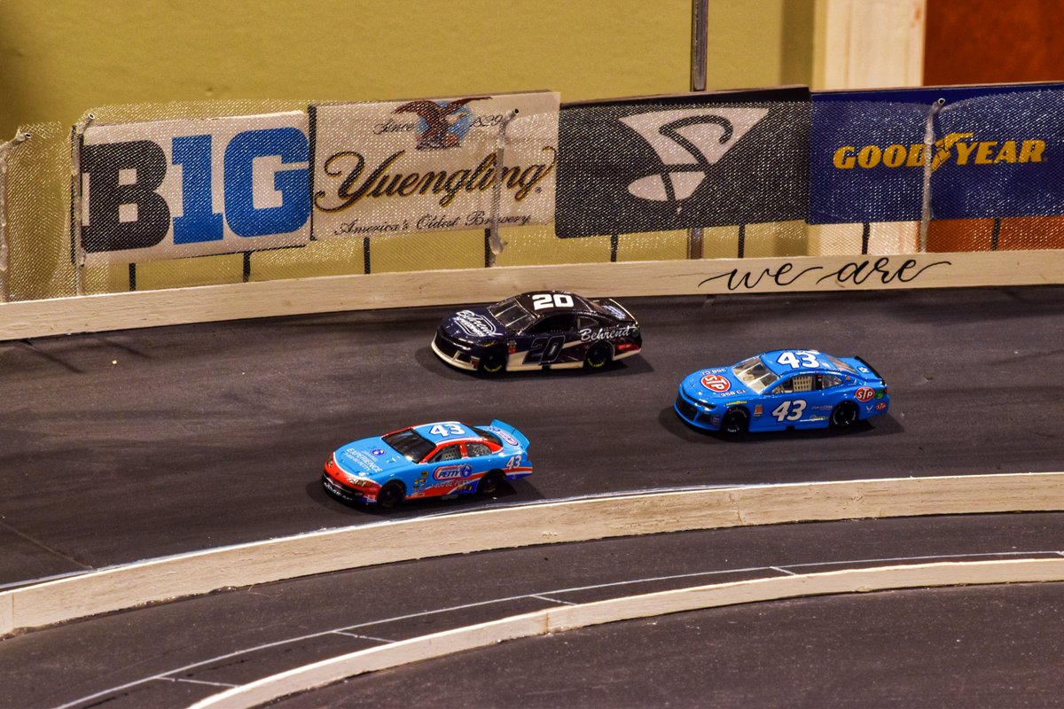 BehrendSpeedway's tweet photo. Richard Petty Driving Experience came to the track today https://t.co/57A9bFHaip