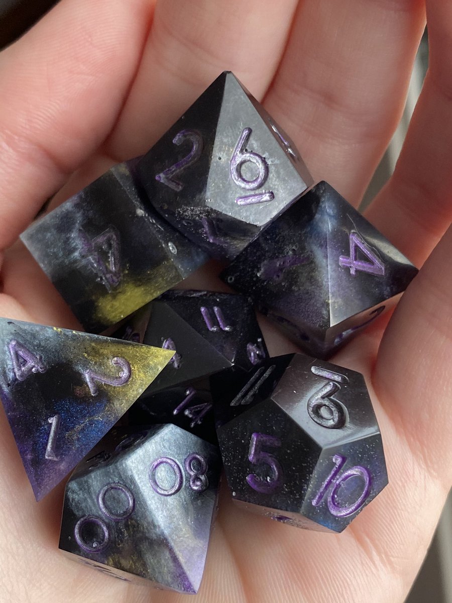 CritTradingCo's tweet photo. @n_quests Hey, Happy #Selfpromosaturday

We specialise in #handmade resin #dice, medieval coin purse style #dicebags, and monster style #diceboxes! 

We are pretty new, but our aim is to design new and interesting dice and accessories at affordable prices!

https://t.co/r0sHNNhvLR https://t.co/wlfifnTI5b