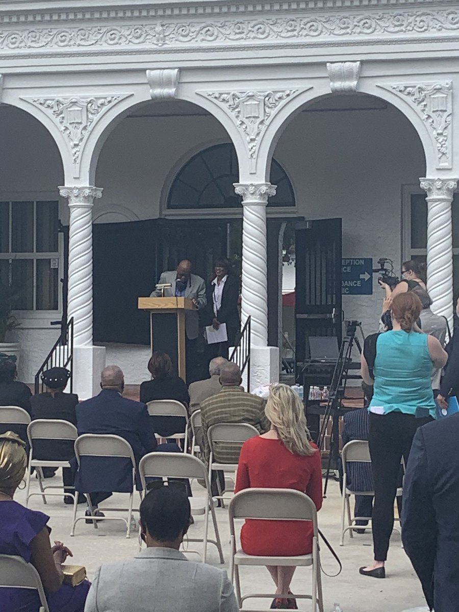 thesaacc's tweet photo. Lovely unveiling ceremony today for the plaque dedicated to Ms. Dorothye Smith, a powerful force for positive change.
#BlackHistoryMonth #newtownalive #sarasota #saaccinc https://t.co/j2POs6uOBg