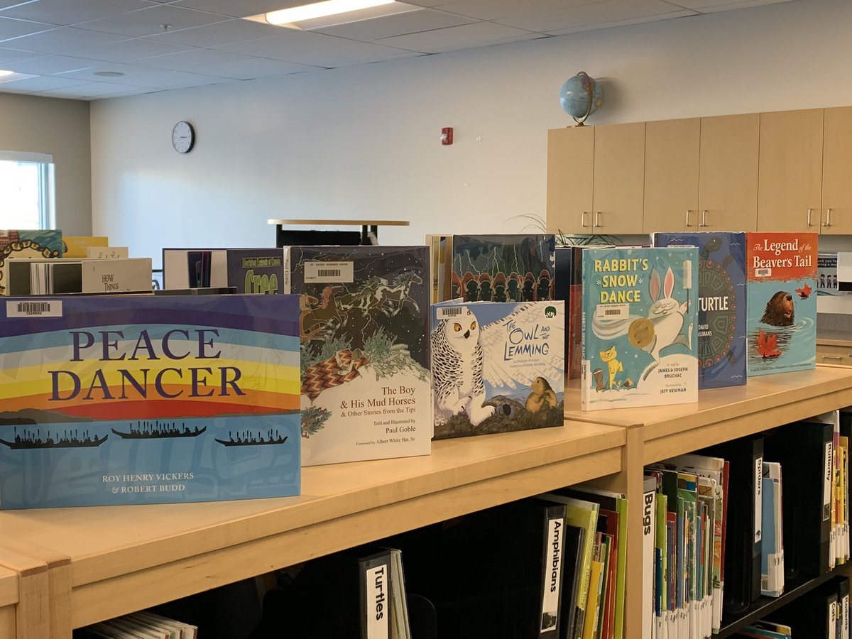 mme_lizee's tweet photo. February marks Aboriginal Storytelling Month! While we may not all be able to hear the many stories firsthand this year, we can still read them and learn more about the history and culture of our Indigenous brothers and sisters. #knowloveserve @StKateriRegina @RCSD_No81 https://t.co/jgk3ow8Go0