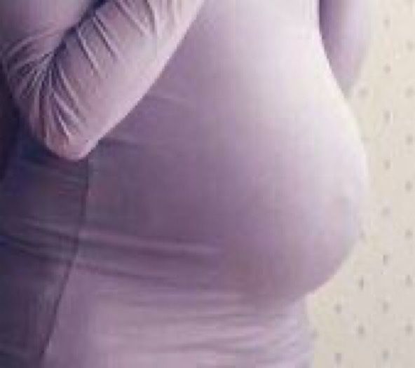 CauseWereGuys's tweet photo. SHE'S SHOCKED ABOUT BEING PREGNANT? LMAO https://t.co/7JSliuFF8t