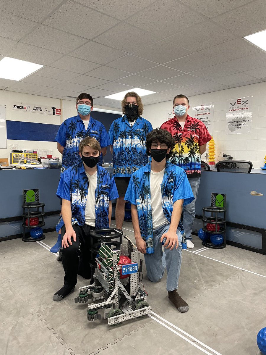 RipleyHSWV's tweet photo. Congrats to the @ripbotz team for their hard work! Highest combine score for VEX Robotics Skills Challenge in the state of West Virginia at this point in the season.  Combine score 160.  @VEXRobotics https://t.co/Db1VXAlFns