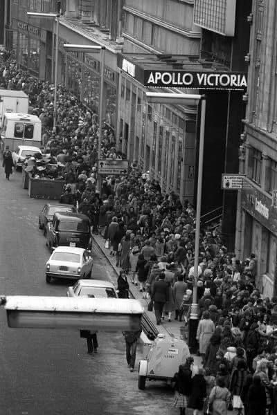 markdavidwaites's tweet photo. Old photos of The Apollo Victoria Theatre. Taken from a Facebook group I’m a member of. A theatre which means so much to me. #theatre #apollovictoria #London https://t.co/jMMuJTeD2k