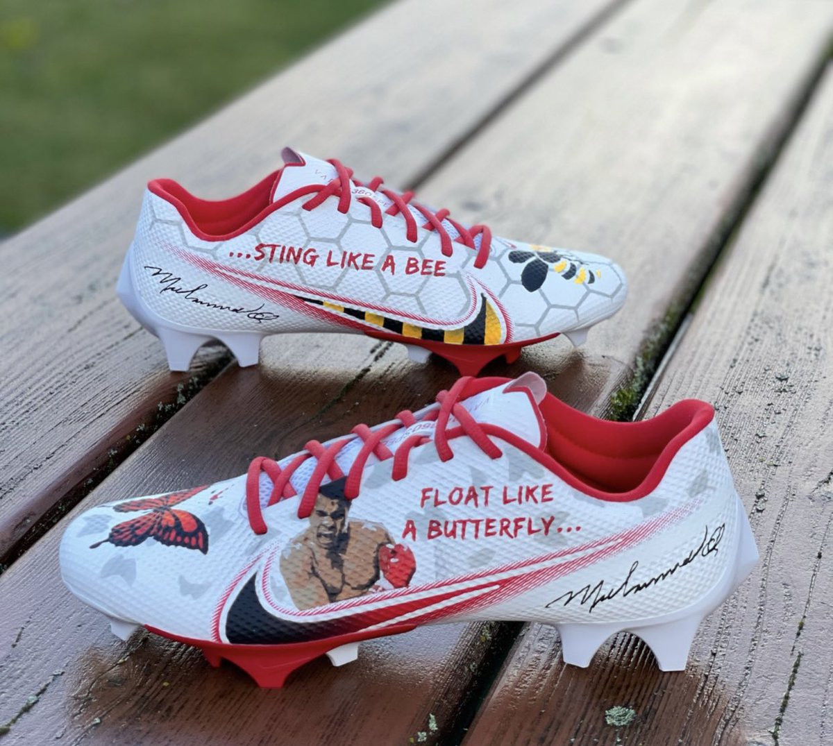 Darren Rovell в X: „Odell Beckham's Louis Vuitton Pro Bowl Cleats by  @k_obrand (H/T @FraneyESPN)  / X