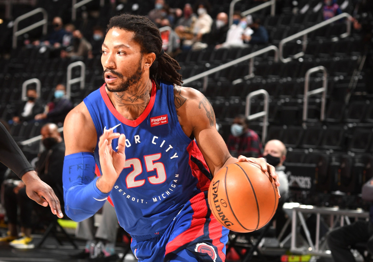 Pistons agree to trade Tom Thibodeau favorite Derrick Rose