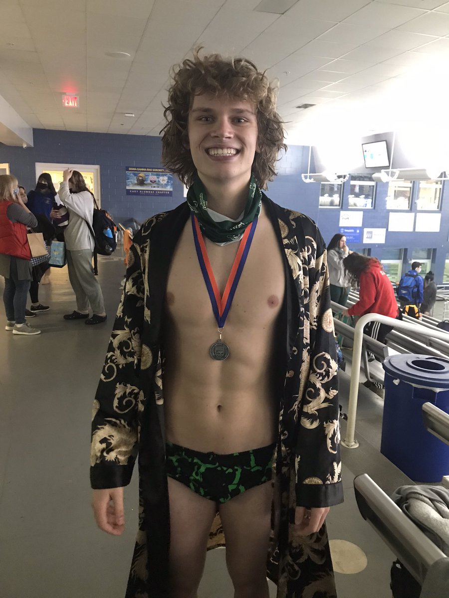 SJHS Swim Team tweet media
