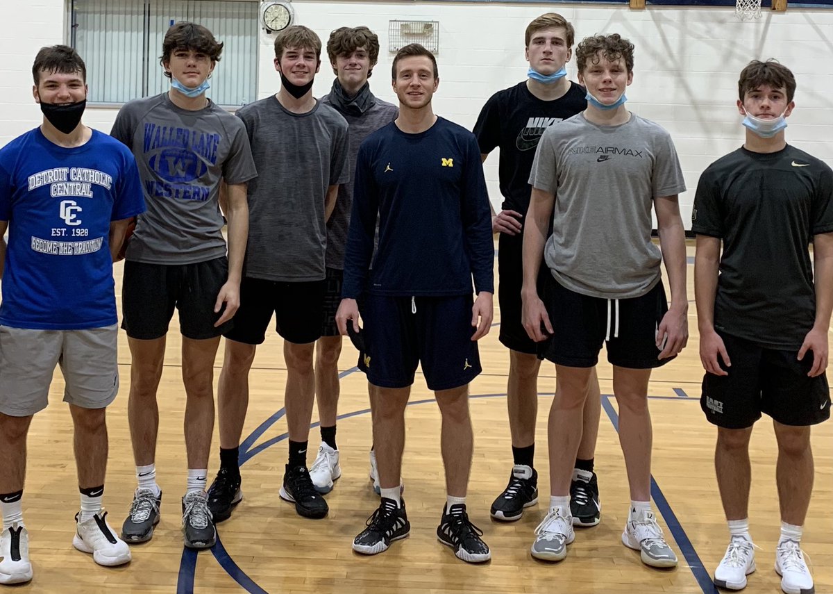 Excited to watch these 7 players contribute to their Varsity teams this season- Great students, great players...all have bright futures ahead: