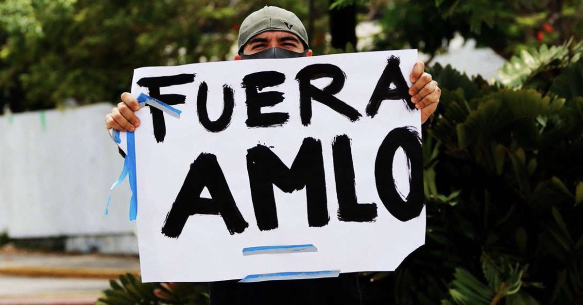 CasberHarry's tweet photo. @Quetzal0518 @DemianBichir @lopezobrador_ @A_Encinas_R @alefrausto Sin mas ni mas así tan claro y simple como #AMLOEnfermoMental #AmloFracasoPresidencial #AmloCovidiota #MorenaDestruyendoMexico #MorenaLaPandemiaDeMexico @AristeguiOnline @proceso @Reforma @mileniodiario @GobiernoMX @SEGOB_mx 👇👇👇👇👇 https://t.co/BF0w8LN74i