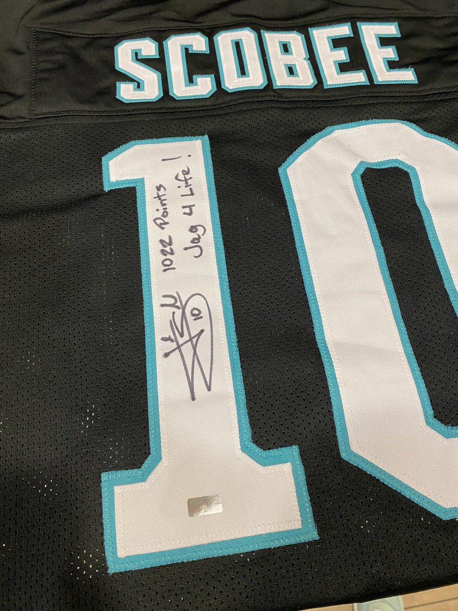 pbautographs's tweet photo. Make sure to Re tweet this post and follow @JoshScobee10 &amp; @pbautographs to be entered to win autographed Scobee jersey FO FREE! Winner selected at half time of the #SuperBowl2021 https://t.co/9txm5r9RcR