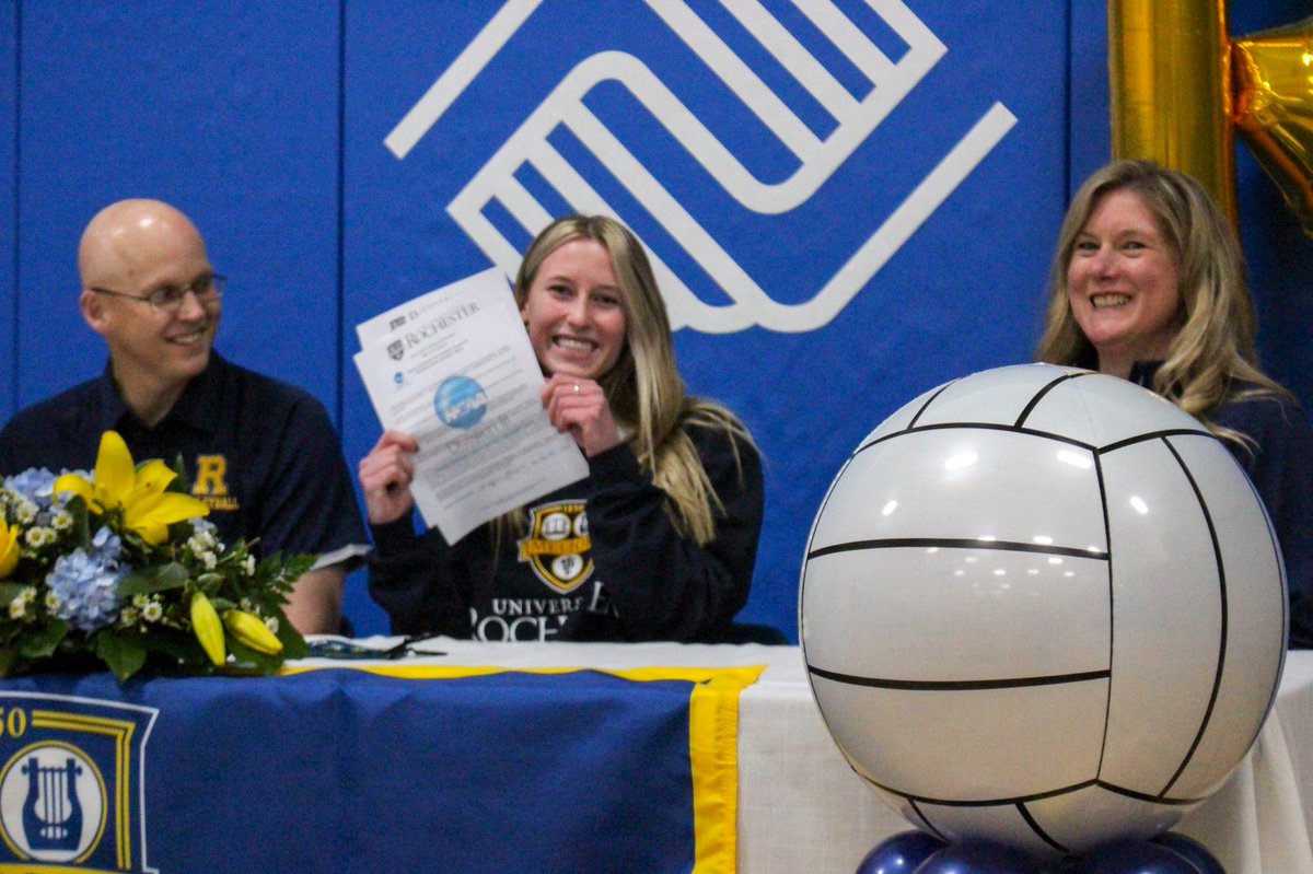 VViking_VB's tweet photo. Congratulations to @GatzMegan for signing her NLI to play at @UR_Volleyball!! 🎉💙💛 https://t.co/XFi6mqr66e