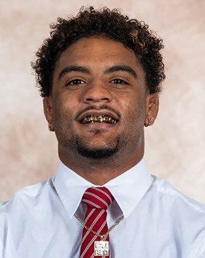 InfamouSandman's tweet photo. Wait....how am I just now seeing @_cjredโs senior athletics picture? Haha ๐ญ Good work today kid. Tell your pops I say whatโs up. #credtrained https://t.co/SxzIeEwkbQ