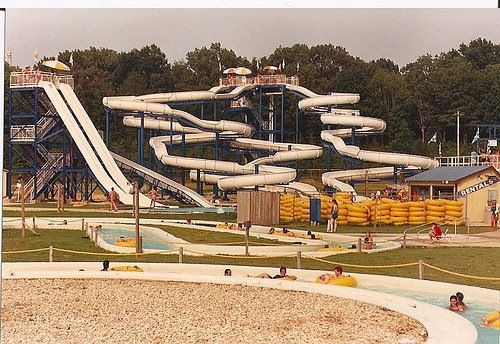 Adventure River/Wild Water: Two names, one location. What do I really need to say? If you ever got an opportunity to go here then you know you never wanted to leave! Shout out to  @howardkew for throwing the LIVEST POOL PARTY IN THE HISTORY OF MEMPHIS!!!