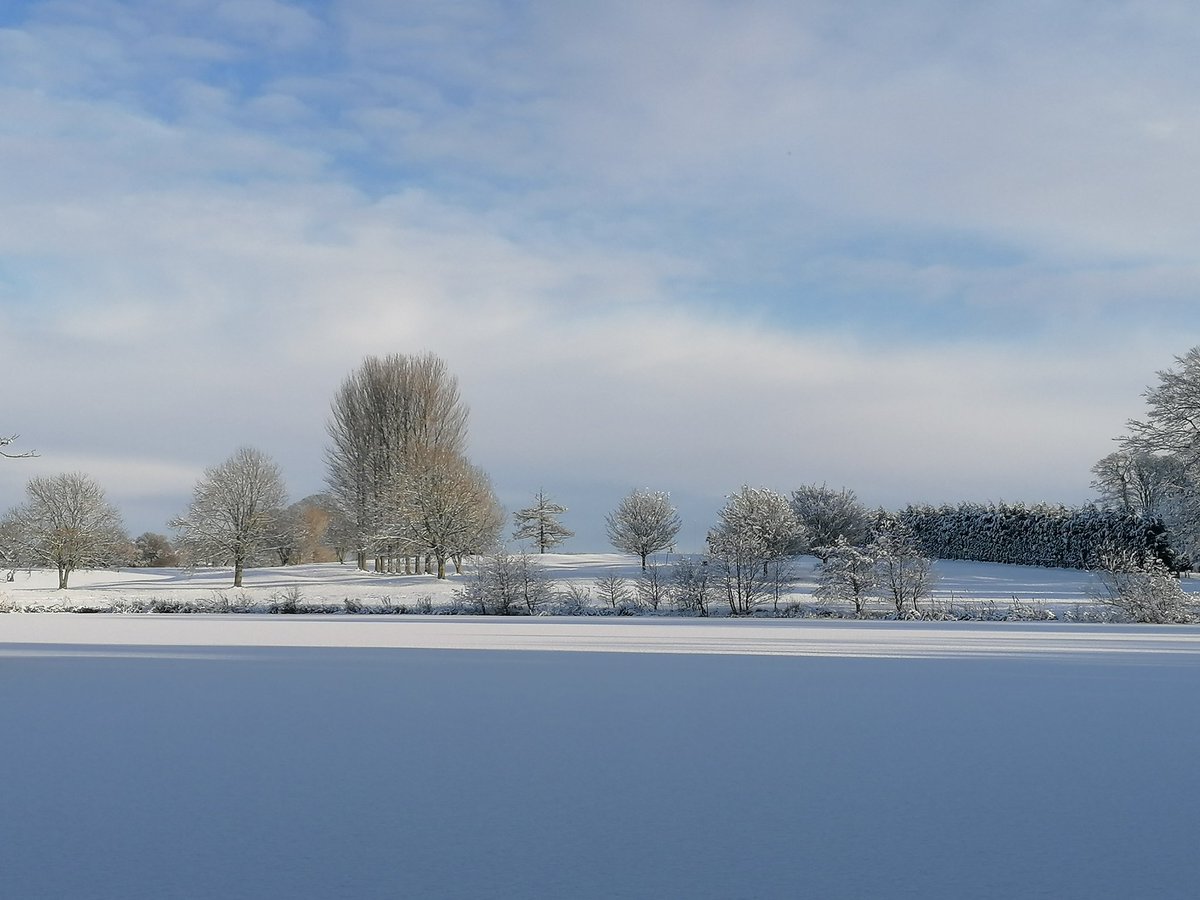 Run_Rabbit88's tweet photo. The last winter in my current home and my local walks looked like this! ❄ Am staying in Cumbria... Can't get rid of me 😂 https://t.co/McOcp2woq2