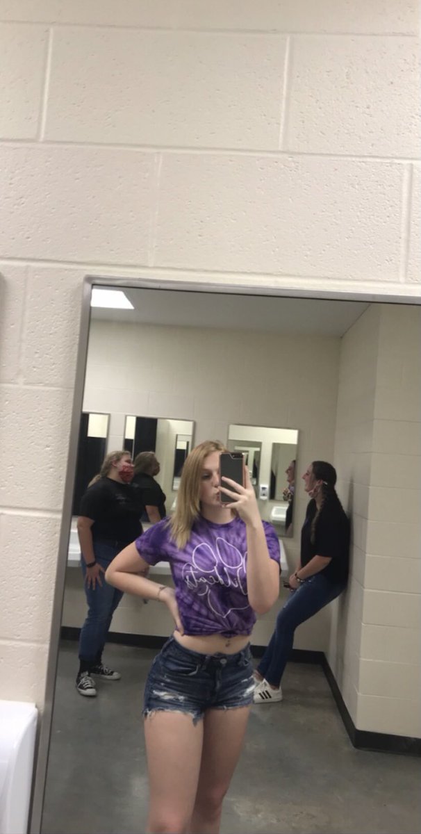 adleynichole's tweet photo. prettiest he been with🥰 https://t.co/Aq54GhAhUK