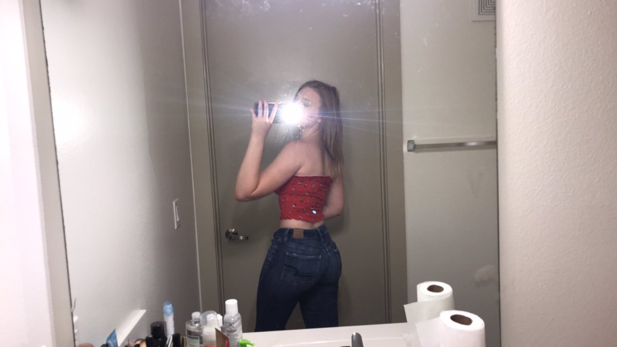 adleynichole's tweet photo. prettiest he been with🥰 https://t.co/Aq54GhAhUK